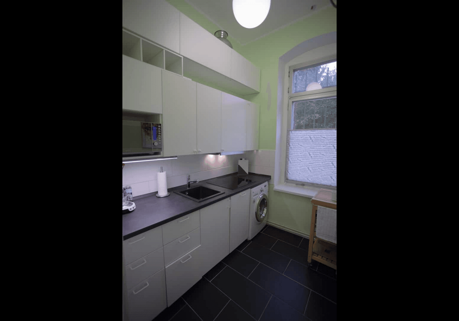 Prodej bytu 3+1 77 m², Zobeltitzstraße 80, Berlin, Berlín Prodej bytu 3+1 77 m², Zobeltitzstraße 80, Berlin, Berlín