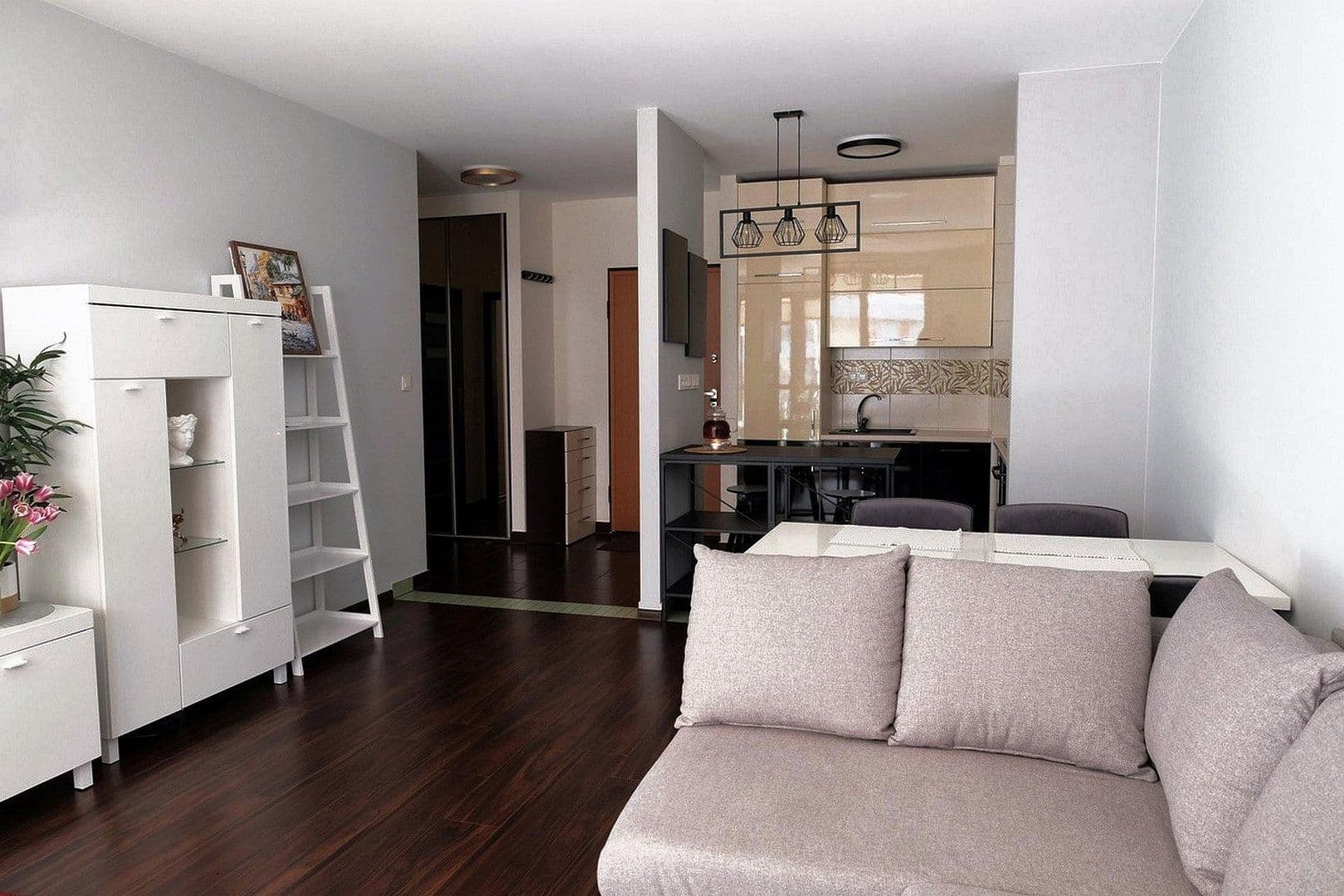 Pronájem bytu 2+1 54 m², Berlin, Berlín Pronájem bytu 2+1 54 m², Berlin, Berlín