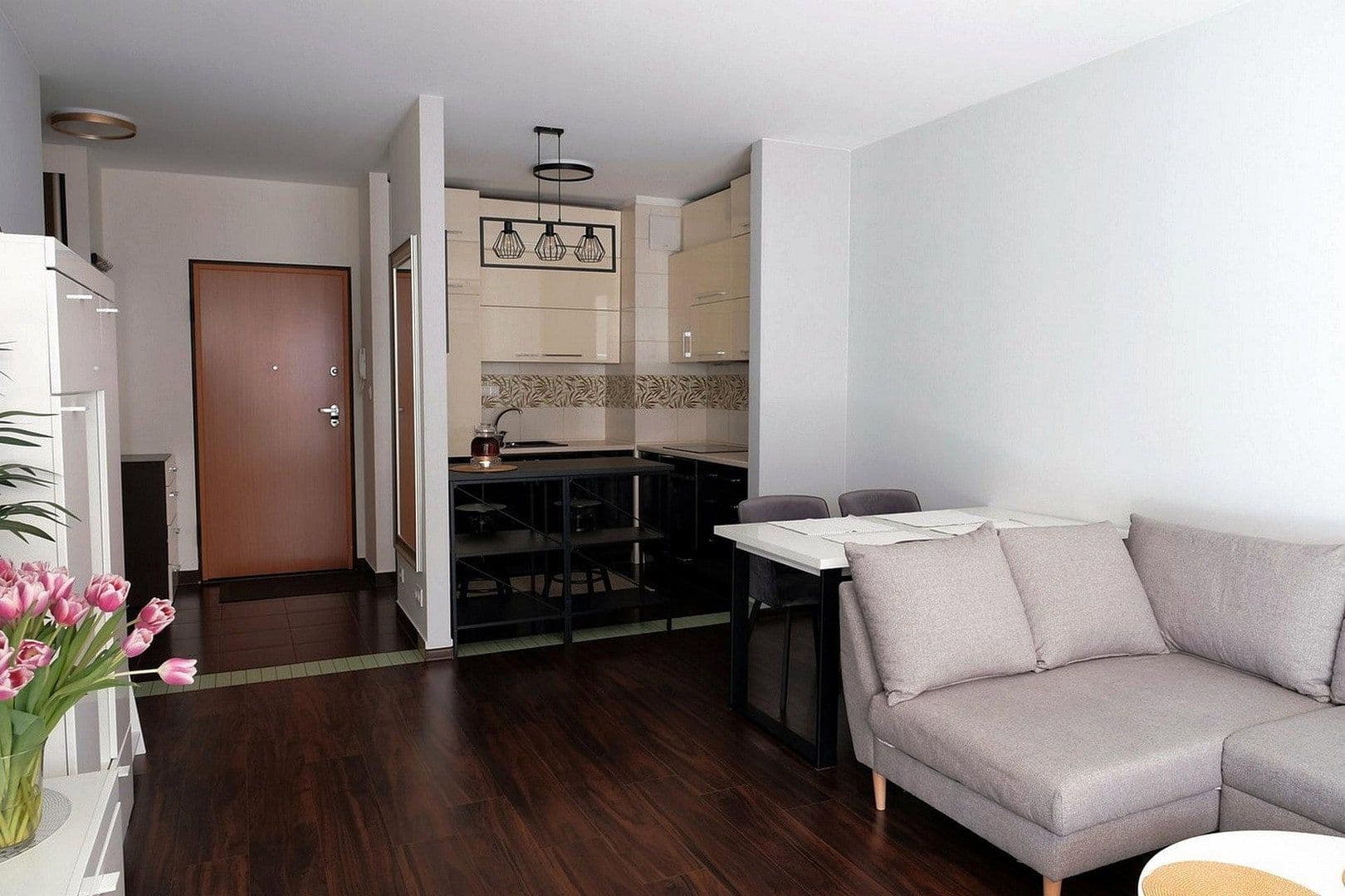 Pronájem bytu 2+1 54 m², Berlin, Berlín Pronájem bytu 2+1 54 m², Berlin, Berlín