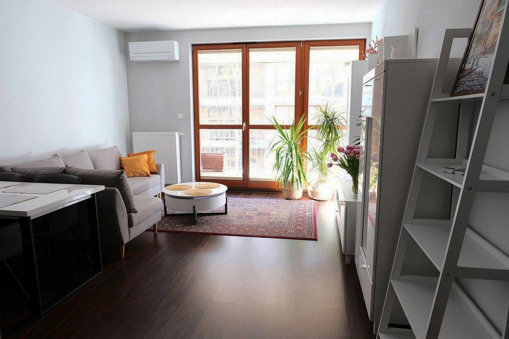 Pronájem bytu 2+1 54 m², Berlin, Berlín Pronájem bytu 2+1 54 m², Berlin, Berlín