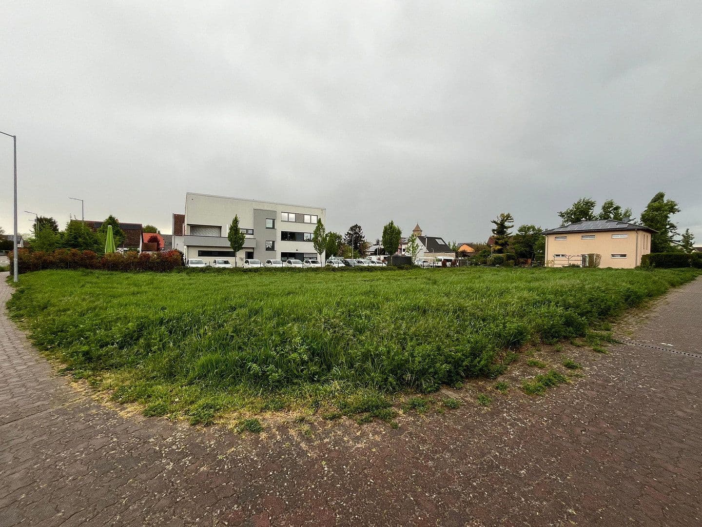 Prodej pozemku 481 m², Hochdorf-Assenheim, Porýní-Falc Prodej pozemku 481 m², Hochdorf-Assenheim, Porýní-Falc