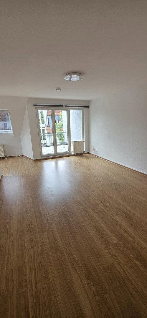 Prodej bytu 4+1 110 m², Am Sportplatz 2, Hoppegarten, Braniborsko Prodej bytu 4+1 110 m², Am Sportplatz 2, Hoppegarten, Braniborsko