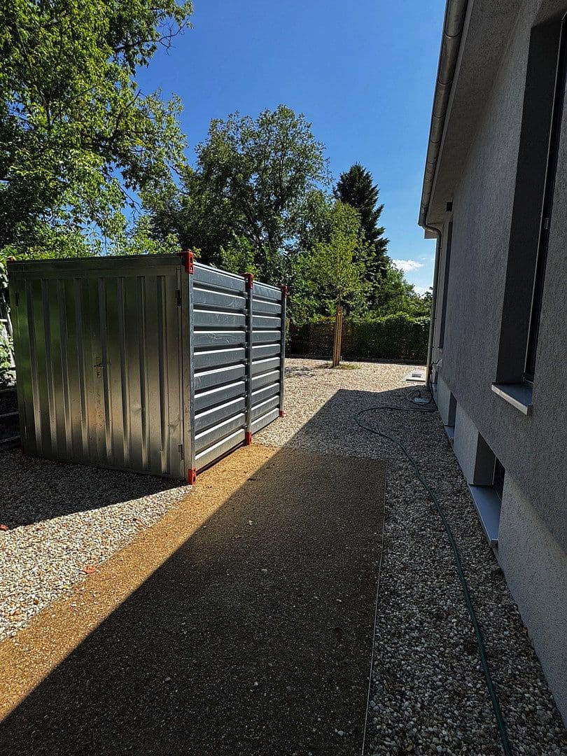 Pronájem domu 120 m², pozemek 800 m², Berlin, Berlín Pronájem domu 120 m², pozemek 800 m², Berlin, Berlín