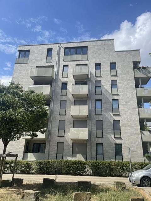 Pronájem bytu 1+1 31 m², Ulmenstraße 83, Düsseldorf, Severní Porýní-Vestfálsko Pronájem bytu 1+1 31 m², Ulmenstraße 83, Düsseldorf, Severní Porýní-Vestfálsko
