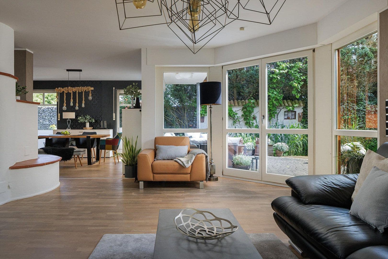 Prodej domu 170 m², pozemek 640 m², Gütersloh, Severní Porýní-Vestfálsko Prodej domu 170 m², pozemek 640 m², Gütersloh, Severní Porýní-Vestfálsko