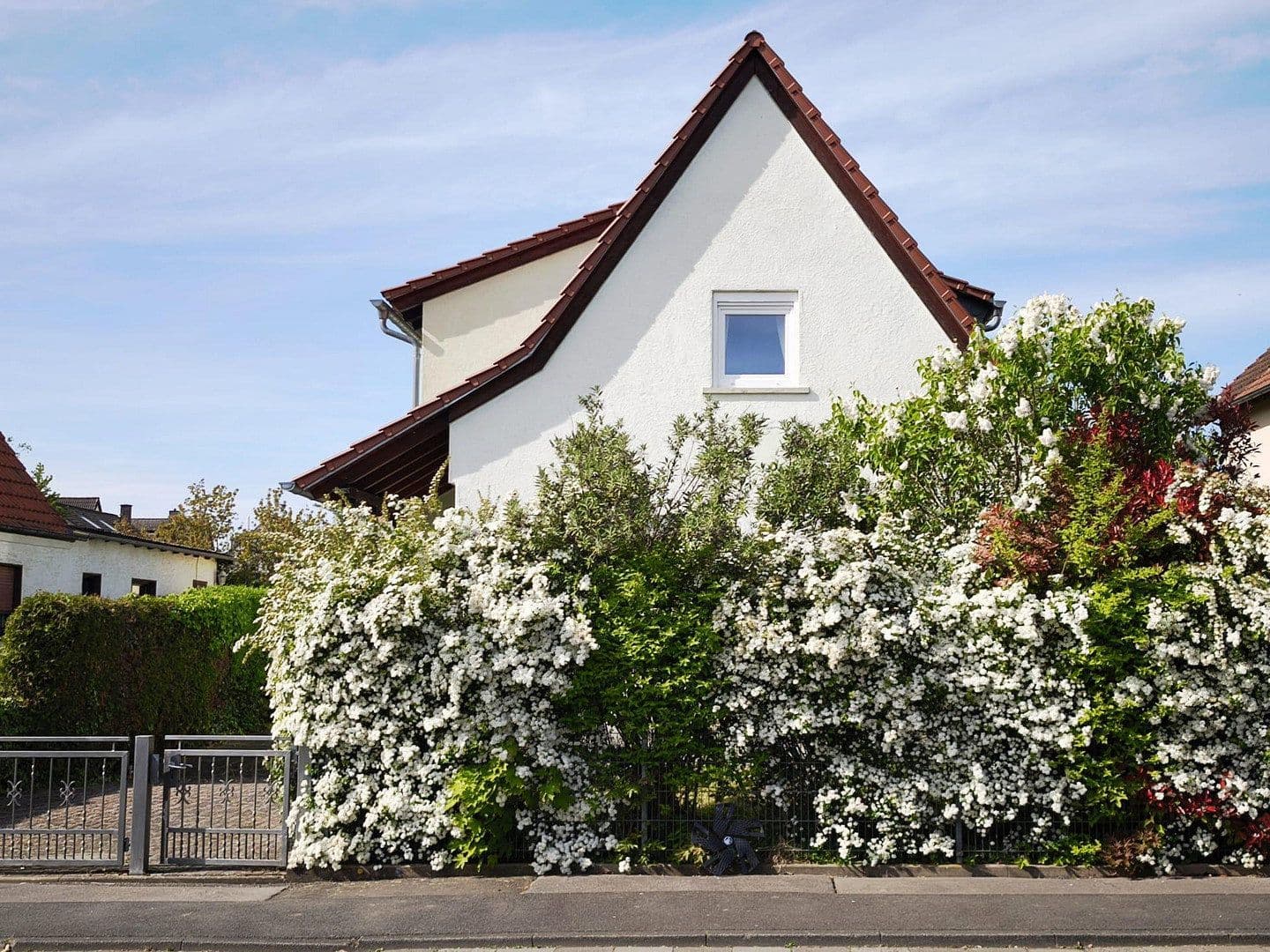 Prodej domu 154 m², pozemek 502 m², Bad Nauheim, Hessen Prodej domu 154 m², pozemek 502 m², Bad Nauheim, Hessen