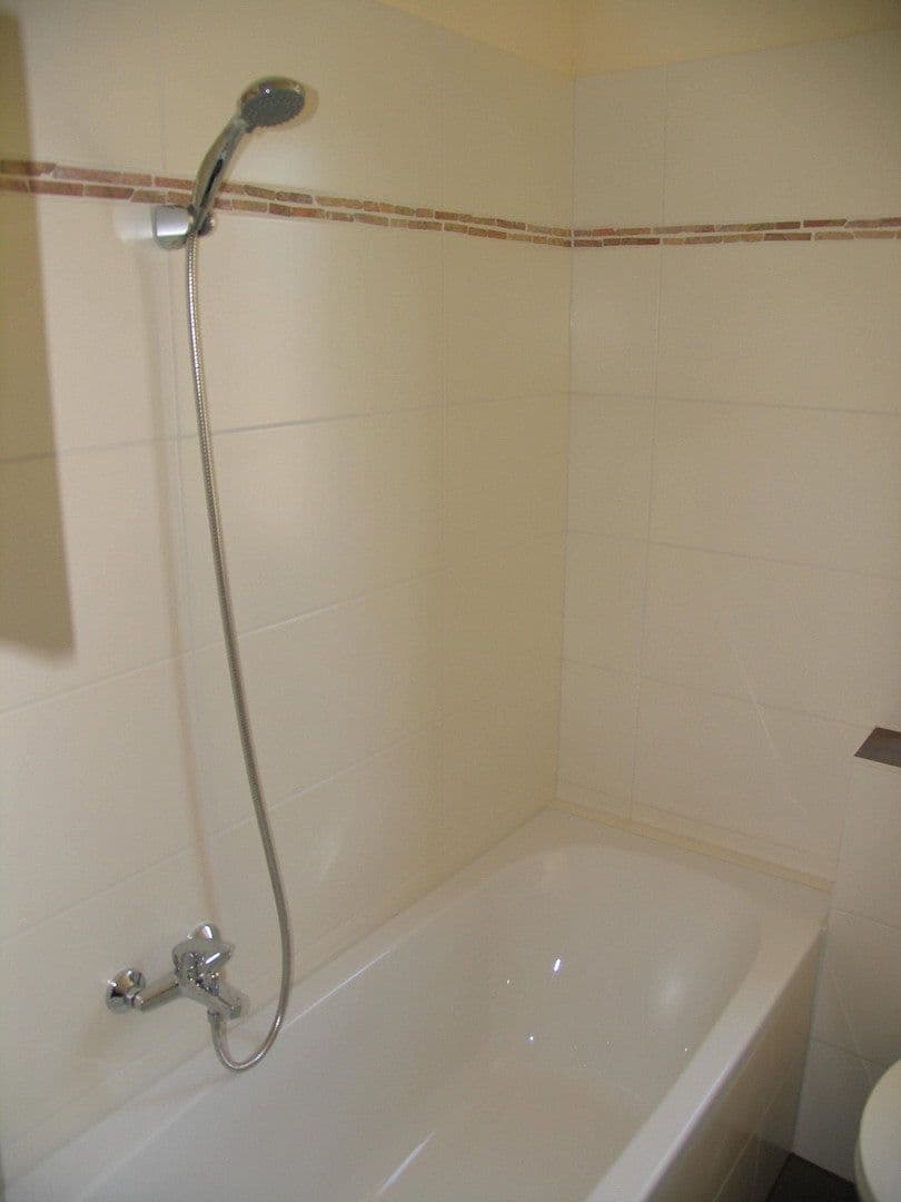 Pronájem bytu 2+kk 61 m², Am Polderdeich 9, Magdeburg, Sasko-Anhaltsko Pronájem bytu 2+kk 61 m², Am Polderdeich 9, Magdeburg, Sasko-Anhaltsko