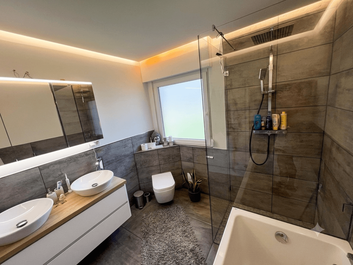 Prodej domu 177 m², pozemek 844 m², Stolberg, Severní Porýní-Vestfálsko Prodej domu 177 m², pozemek 844 m², Stolberg, Severní Porýní-Vestfálsko