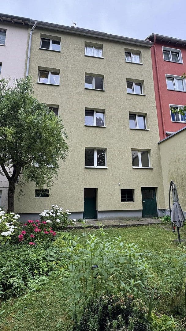 Pronájem bytu 2+1 56 m², Espenstraße 20, Wuppertal, Severní Porýní-Vestfálsko Pronájem bytu 2+1 56 m², Espenstraße 20, Wuppertal, Severní Porýní-Vestfálsko