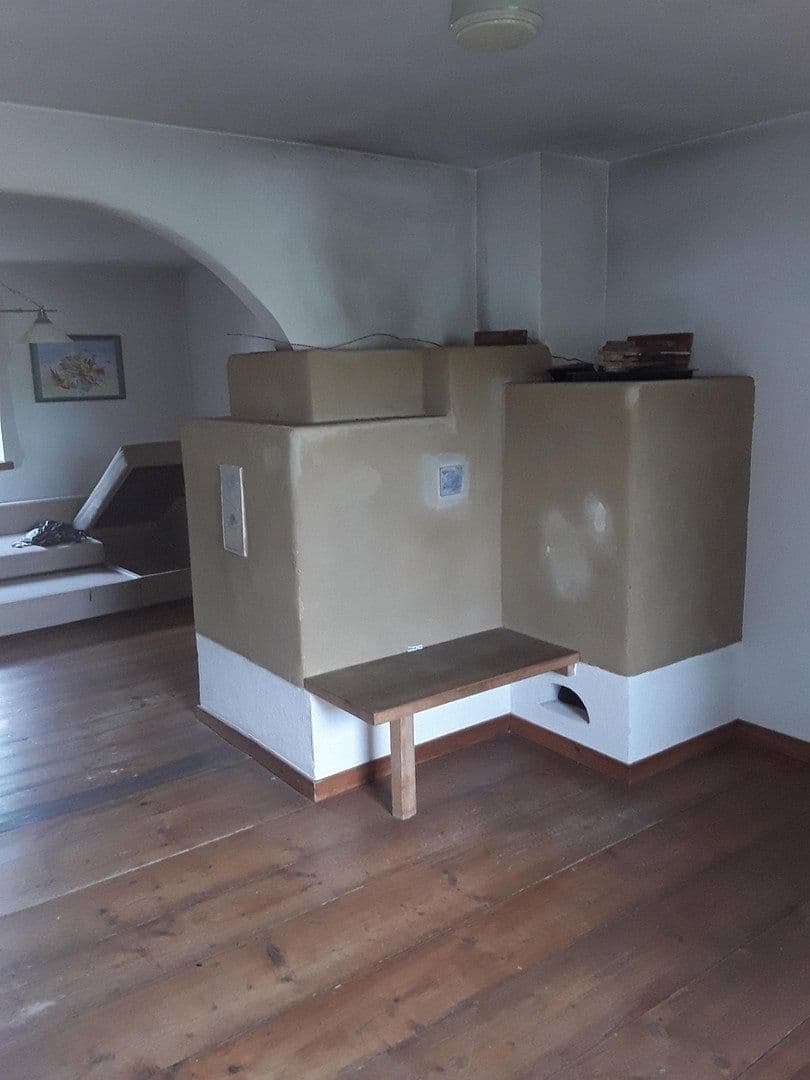Prodej domu 142 m², pozemek 1.780 m², Hauptstr 66, Walkertshofen, Bavorsko Prodej domu 142 m², pozemek 1.780 m², Hauptstr 66, Walkertshofen, Bavorsko
