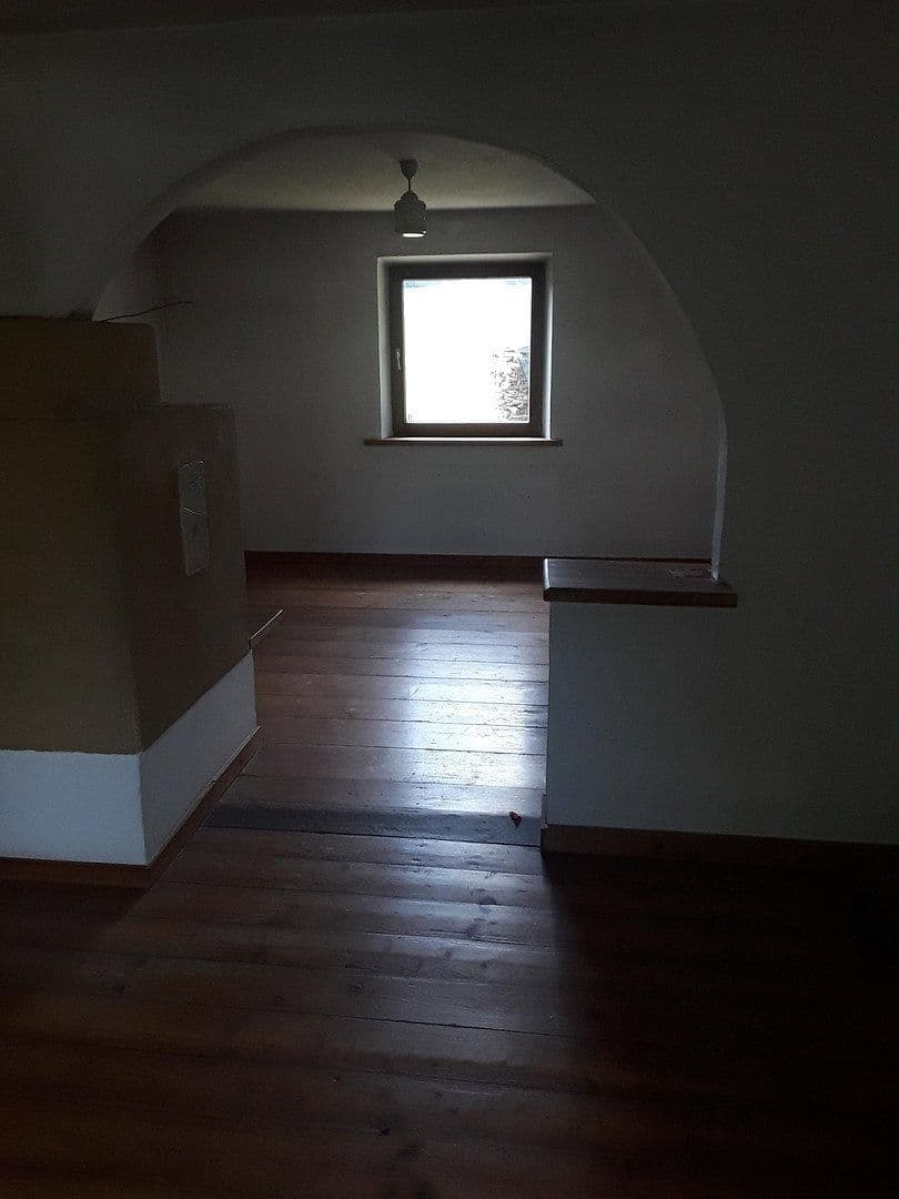 Prodej domu 142 m², pozemek 1.780 m², Hauptstr 66, Walkertshofen, Bavorsko Prodej domu 142 m², pozemek 1.780 m², Hauptstr 66, Walkertshofen, Bavorsko
