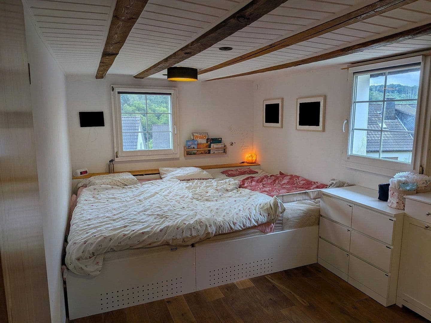 Prodej domu 191 m², pozemek 1.369 m², Wiehl, Severní Porýní-Vestfálsko Prodej domu 191 m², pozemek 1.369 m², Wiehl, Severní Porýní-Vestfálsko