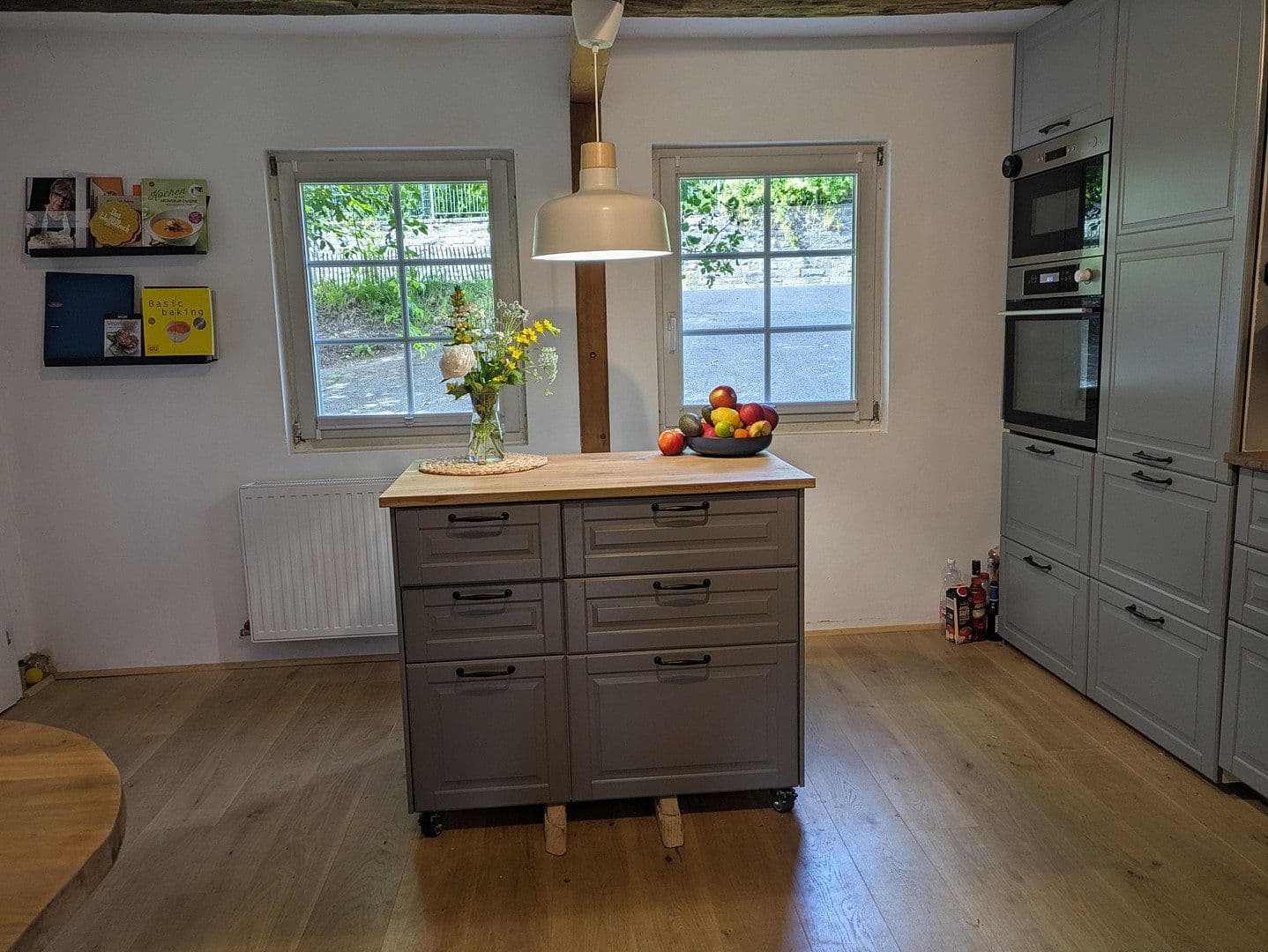 Prodej domu 191 m², pozemek 1.369 m², Wiehl, Severní Porýní-Vestfálsko Prodej domu 191 m², pozemek 1.369 m², Wiehl, Severní Porýní-Vestfálsko