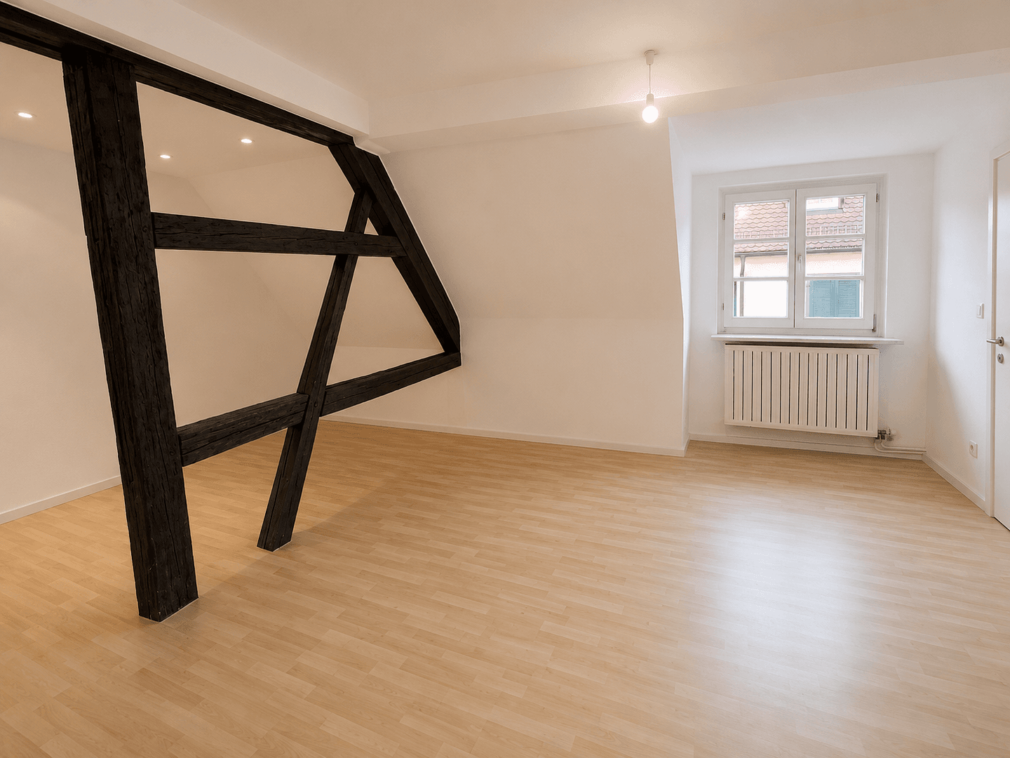Pronájem bytu 2+kk 75 m², Schorndorf, Bádensko-Württembersko Pronájem bytu 2+kk 75 m², Schorndorf, Bádensko-Württembersko