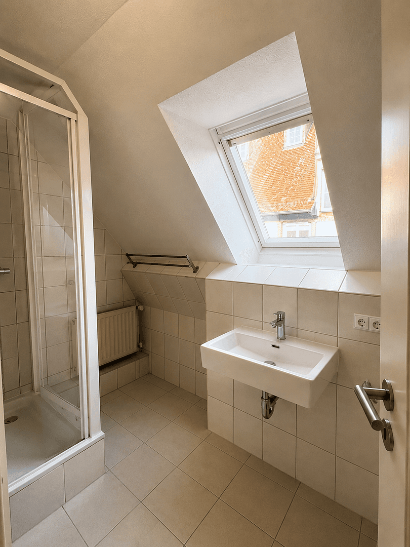 Pronájem bytu 2+kk 75 m², Schorndorf, Bádensko-Württembersko Pronájem bytu 2+kk 75 m², Schorndorf, Bádensko-Württembersko