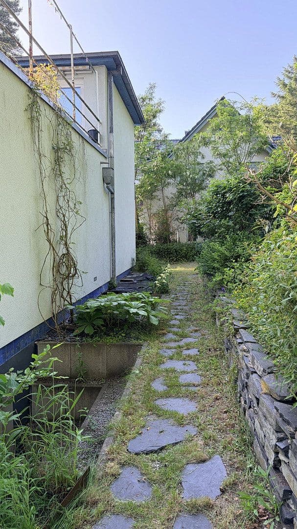 Prodej domu 215 m², pozemek 1.423 m², Kleinmachnow, Braniborsko Prodej domu 215 m², pozemek 1.423 m², Kleinmachnow, Braniborsko
