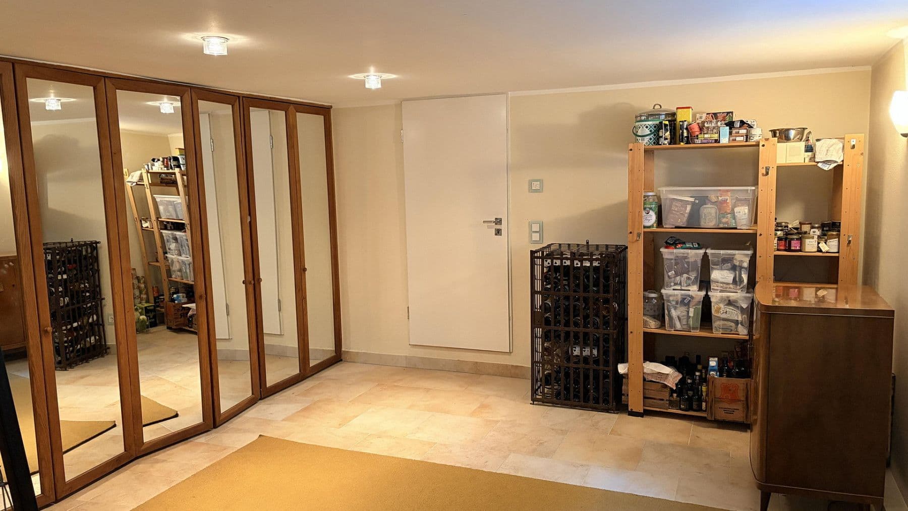 Prodej domu 215 m², pozemek 1.423 m², Kleinmachnow, Braniborsko Prodej domu 215 m², pozemek 1.423 m², Kleinmachnow, Braniborsko