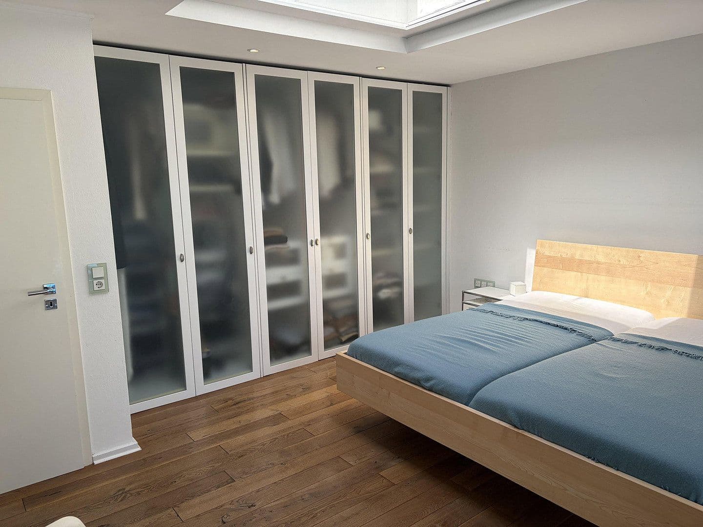Prodej domu 215 m², pozemek 1.423 m², Kleinmachnow, Braniborsko Prodej domu 215 m², pozemek 1.423 m², Kleinmachnow, Braniborsko