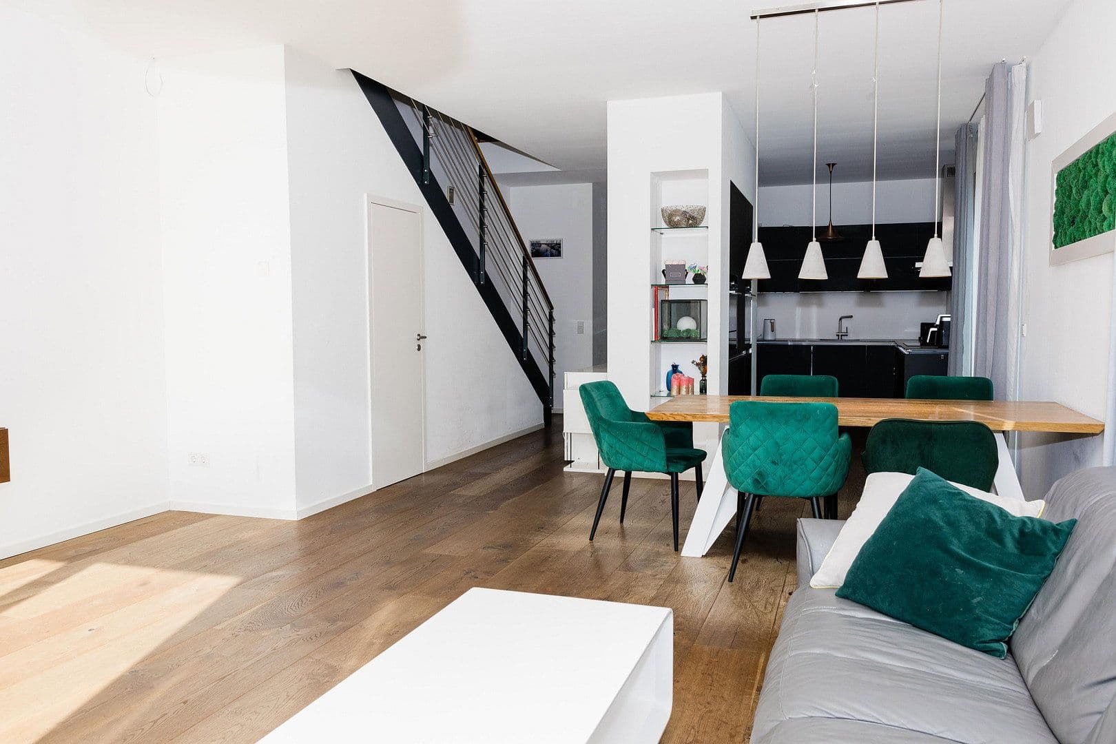 Prodej domu 186 m², pozemek 500 m², Potsdam, Braniborsko Prodej domu 186 m², pozemek 500 m², Potsdam, Braniborsko