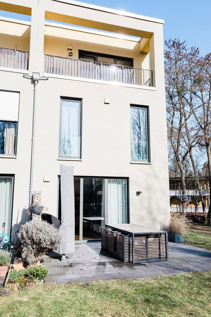 Prodej domu 186 m², pozemek 500 m², Potsdam, Braniborsko Prodej domu 186 m², pozemek 500 m², Potsdam, Braniborsko