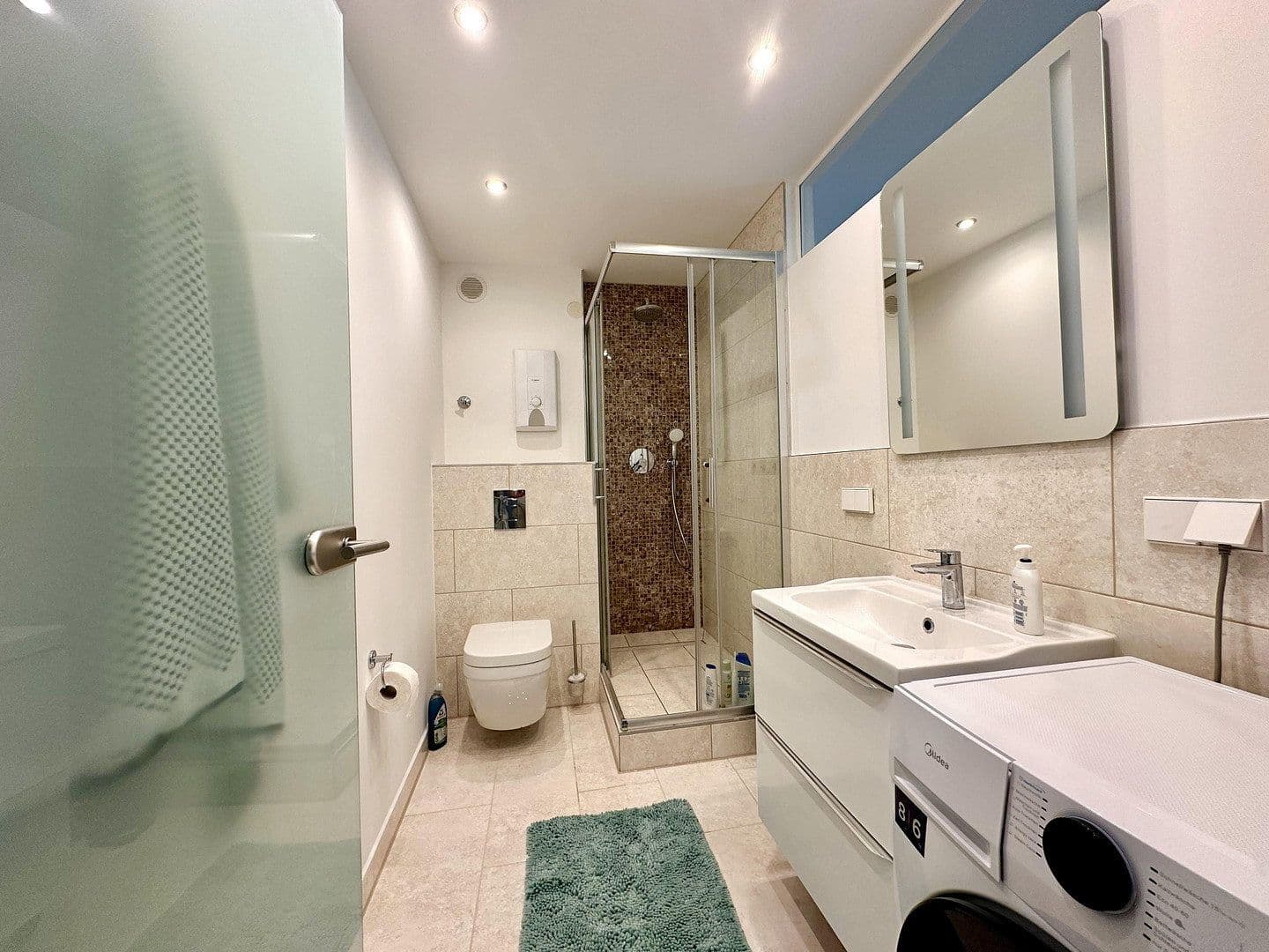 Pronájem bytu 3+1 81 m², Kleiststr. 38A, Berlin, Berlín Pronájem bytu 3+1 81 m², Kleiststr. 38A, Berlin, Berlín