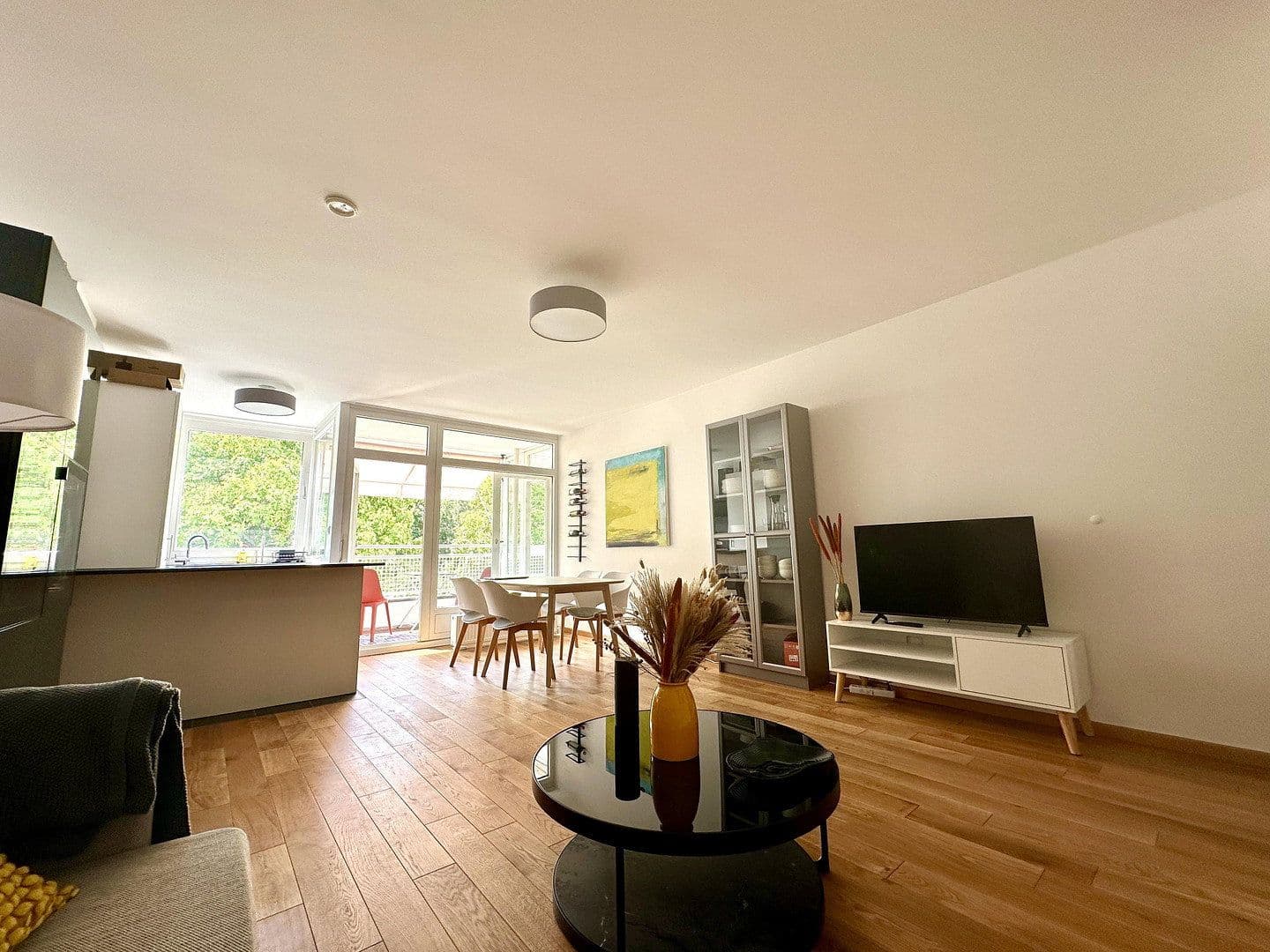 Pronájem bytu 3+1 81 m², Kleiststr. 38A, Berlin, Berlín Pronájem bytu 3+1 81 m², Kleiststr. 38A, Berlin, Berlín