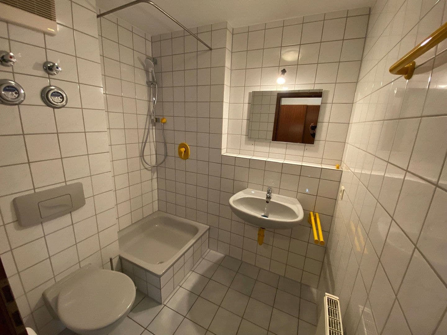 Pronájem bytu 1+1 28 m², Filderstadt, Bádensko-Württembersko Pronájem bytu 1+1 28 m², Filderstadt, Bádensko-Württembersko