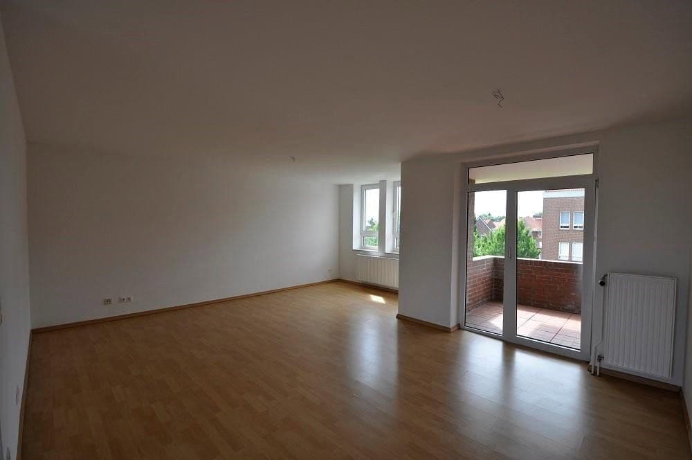 Pronájem bytu 3+1 81 m², Norderneystr. 9, Wilhelmshaven, Dolní Sasko Pronájem bytu 3+1 81 m², Norderneystr. 9, Wilhelmshaven, Dolní Sasko