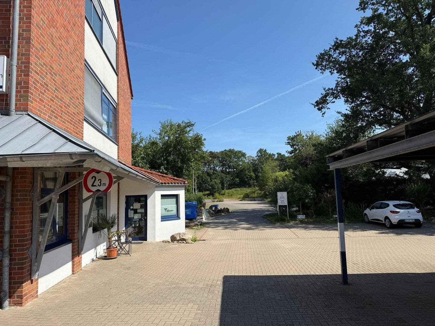 Pronájem kanceláře 950 m², Führser Mühlweg 70, 31582, Nienburg/Weser, Dolní Sasko Pronájem kanceláře 950 m², Führser Mühlweg 70, 31582, Nienburg/Weser, Dolní Sasko