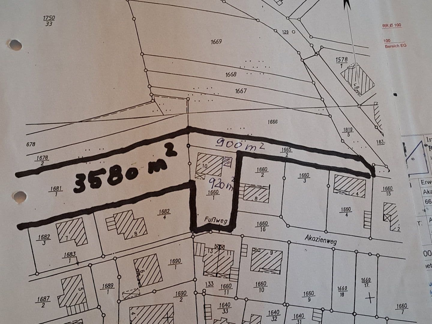 Pronájem bytu 5+1 137 m², Akazienweg 10, Zweibrücken, Porýní-Falc Pronájem bytu 5+1 137 m², Akazienweg 10, Zweibrücken, Porýní-Falc