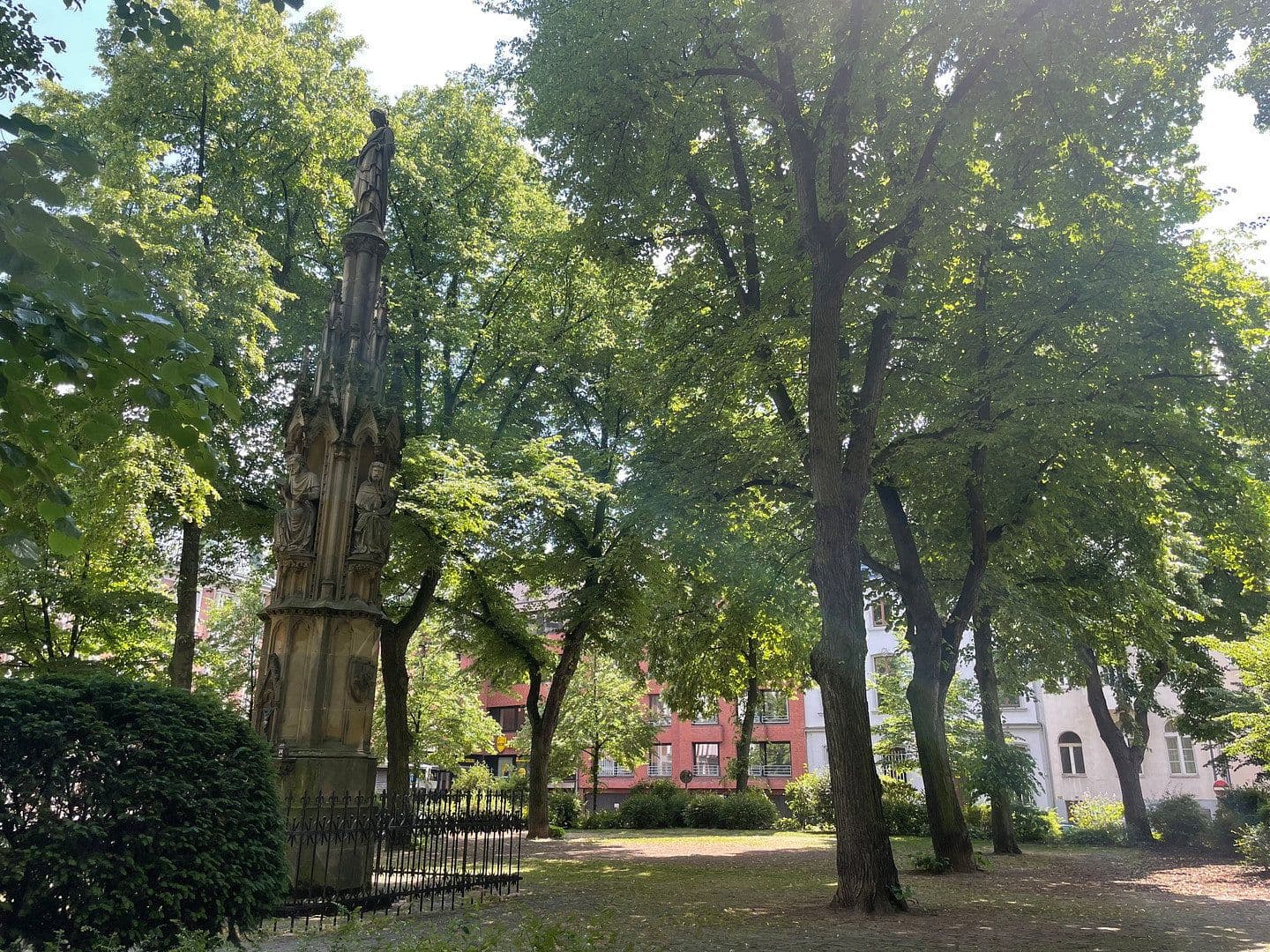 Prodej bytu 2+1 40 m², Köln, Severní Porýní-Vestfálsko Prodej bytu 2+1 40 m², Köln, Severní Porýní-Vestfálsko