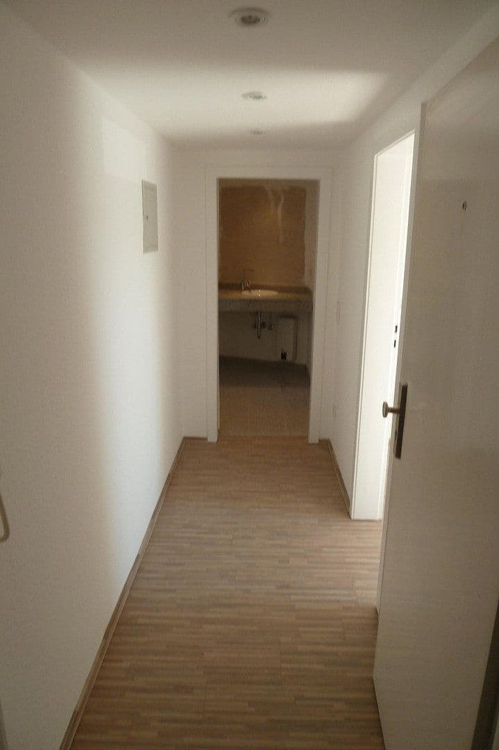 Pronájem bytu 2+1 37 m², Viktorstraße 10, Wuppertal, Severní Porýní-Vestfálsko Pronájem bytu 2+1 37 m², Viktorstraße 10, Wuppertal, Severní Porýní-Vestfálsko