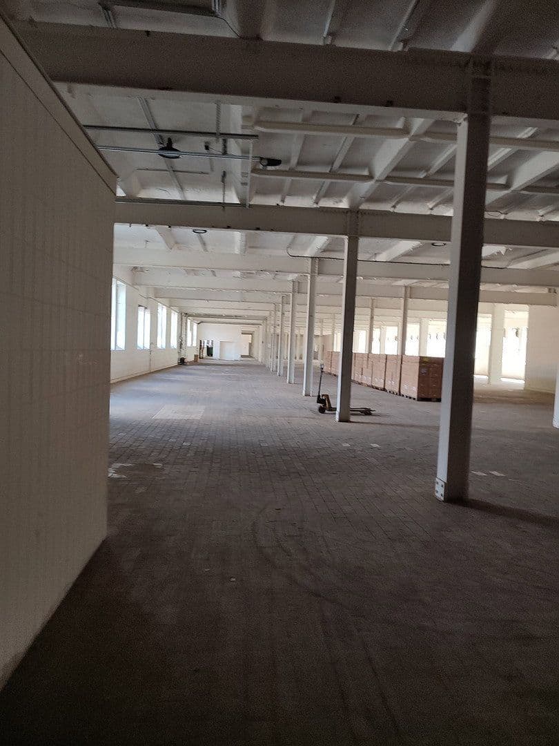 Pronájem nebytového prostoru 35.000 m², Obere Hilgenstock 2-8, Warburg, Severní Porýní-Vestfálsko Pronájem nebytového prostoru 35.000 m², Obere Hilgenstock 2-8, Warburg, Severní Porýní-Vestfálsko