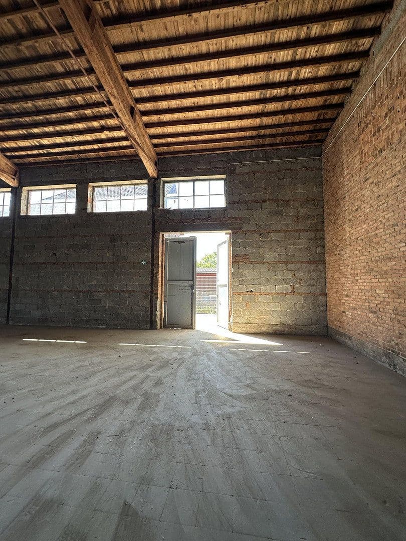 Pronájem nebytového prostoru 35.000 m², Obere Hilgenstock 2-8, Warburg, Severní Porýní-Vestfálsko Pronájem nebytového prostoru 35.000 m², Obere Hilgenstock 2-8, Warburg, Severní Porýní-Vestfálsko