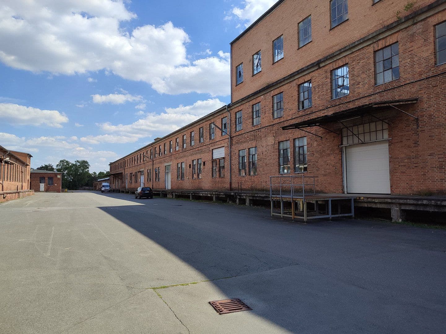Pronájem nebytového prostoru 35.000 m², Obere Hilgenstock 2-8, Warburg, Severní Porýní-Vestfálsko Pronájem nebytového prostoru 35.000 m², Obere Hilgenstock 2-8, Warburg, Severní Porýní-Vestfálsko