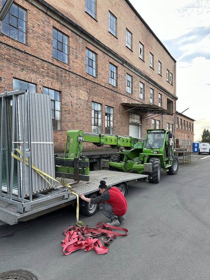 Pronájem nebytového prostoru 35.000 m², Obere Hilgenstock 2-8, Warburg, Severní Porýní-Vestfálsko Pronájem nebytového prostoru 35.000 m², Obere Hilgenstock 2-8, Warburg, Severní Porýní-Vestfálsko