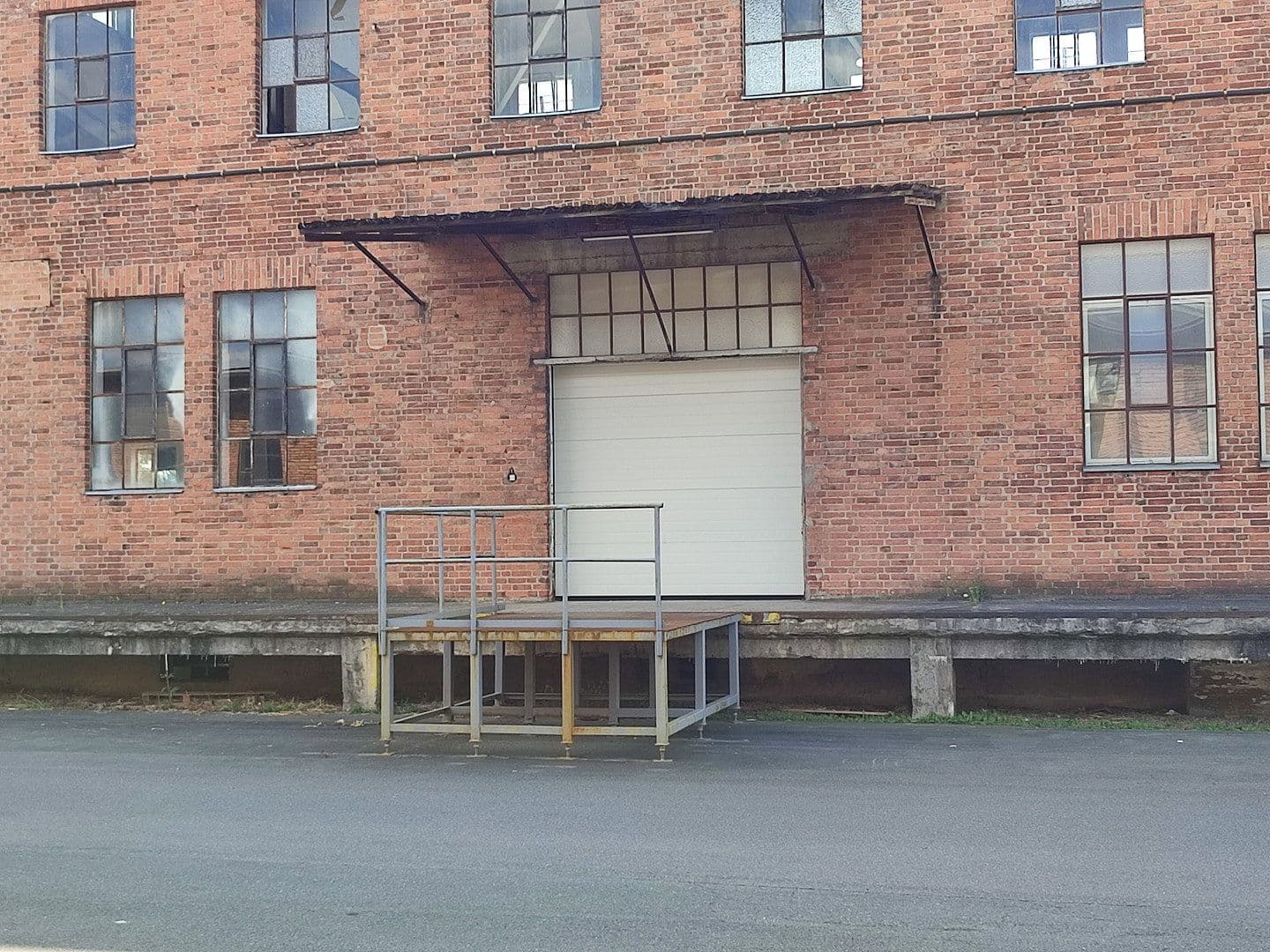 Pronájem nebytového prostoru 35.000 m², Obere Hilgenstock 2-8, Warburg, Severní Porýní-Vestfálsko Pronájem nebytového prostoru 35.000 m², Obere Hilgenstock 2-8, Warburg, Severní Porýní-Vestfálsko