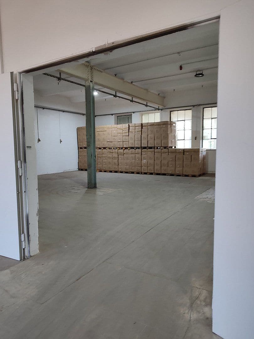 Pronájem nebytového prostoru 35.000 m², Obere Hilgenstock 2-8, Warburg, Severní Porýní-Vestfálsko Pronájem nebytového prostoru 35.000 m², Obere Hilgenstock 2-8, Warburg, Severní Porýní-Vestfálsko