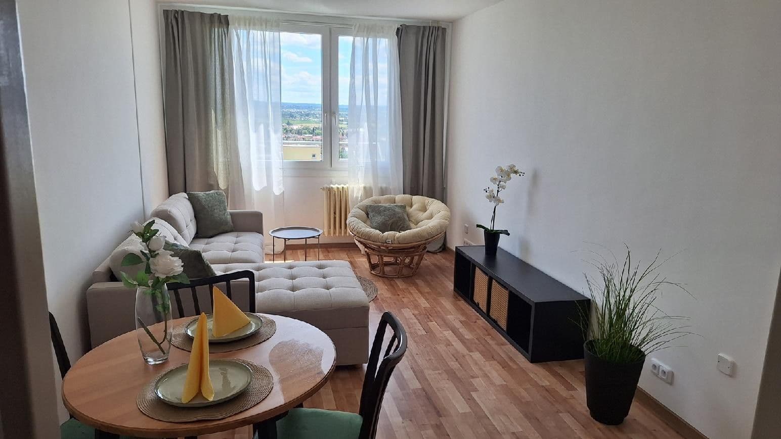 Prodej bytu 2+kk 40 m², Zdiměřická, Praha, Praha Prodej bytu 2+kk 40 m², Zdiměřická, Praha, Praha