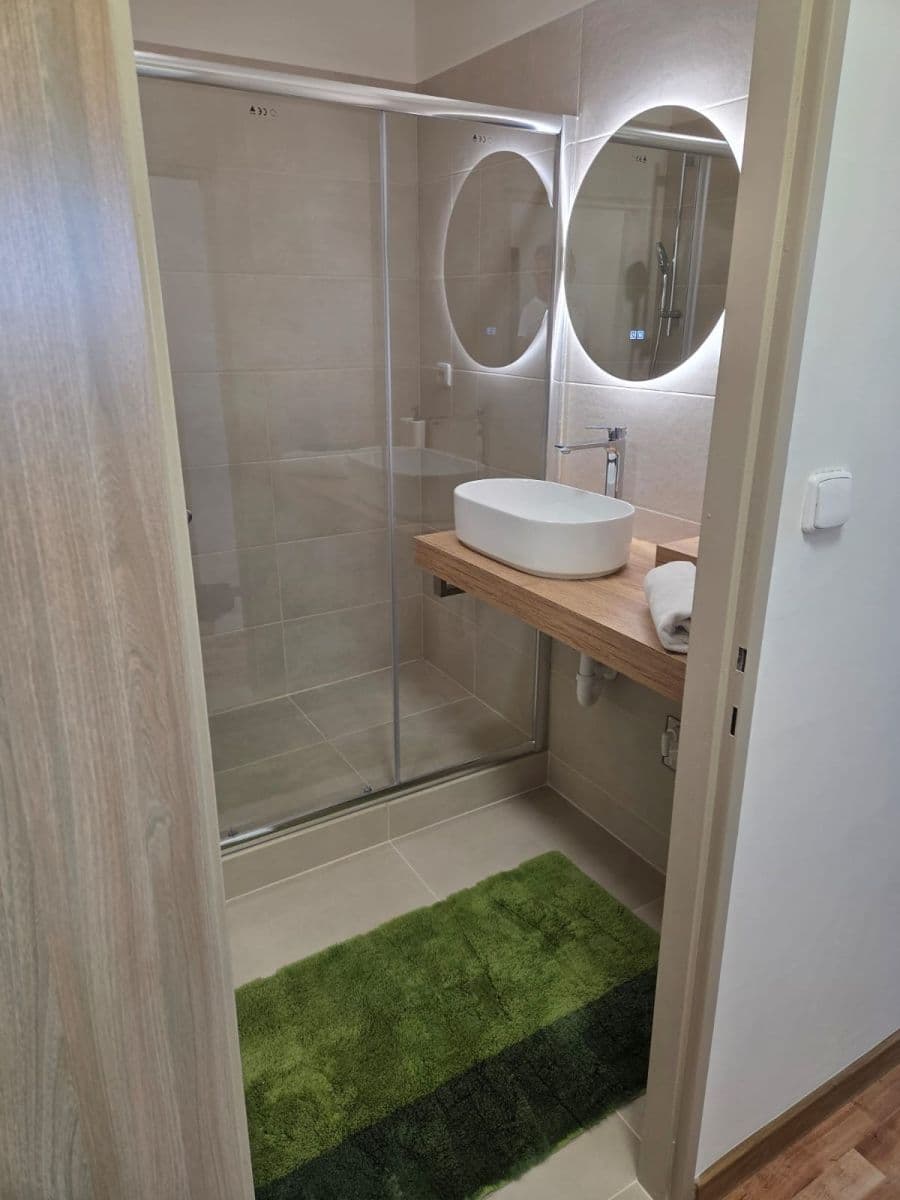 Prodej bytu 2+kk 40 m², Zdiměřická, Praha, Praha Prodej bytu 2+kk 40 m², Zdiměřická, Praha, Praha