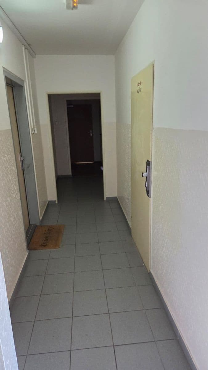 Prodej bytu 2+kk 40 m², Zdiměřická, Praha, Praha Prodej bytu 2+kk 40 m², Zdiměřická, Praha, Praha