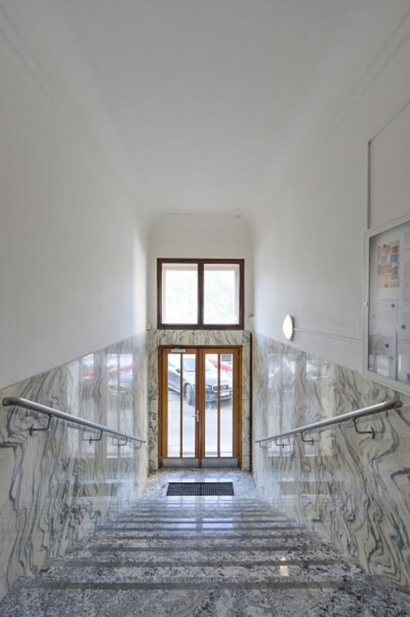 Pronájem bytu 1+kk 45 m², Ondříčkova, Praha, Praha Pronájem bytu 1+kk 45 m², Ondříčkova, Praha, Praha