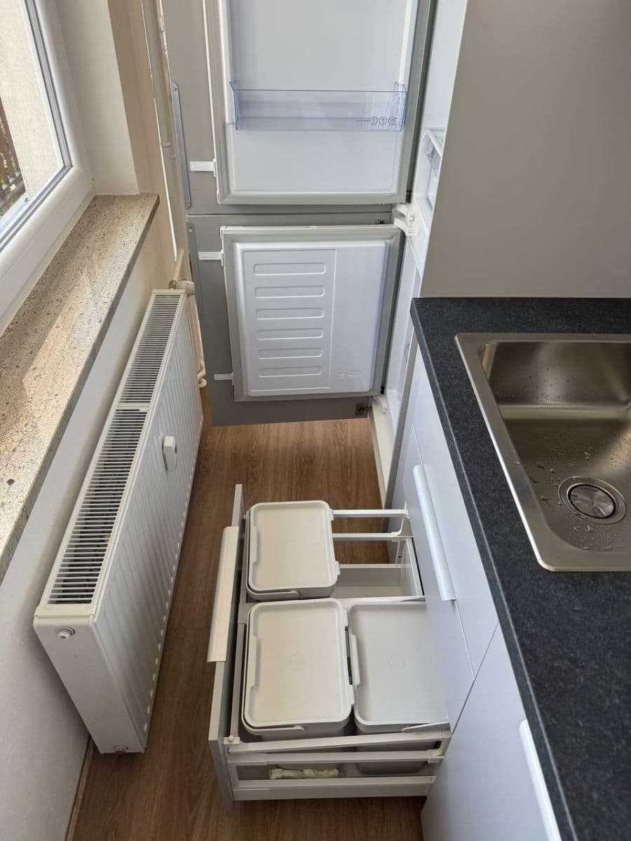 Pronájem bytu 1+kk 33 m², Pod Třebešínem, Praha, Praha Pronájem bytu 1+kk 33 m², Pod Třebešínem, Praha, Praha