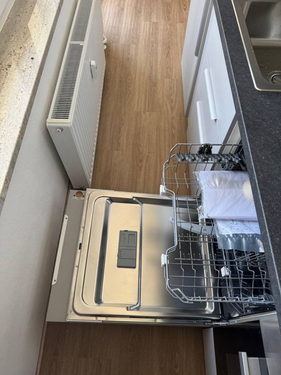 Pronájem bytu 1+kk 33 m², Pod Třebešínem, Praha, Praha Pronájem bytu 1+kk 33 m², Pod Třebešínem, Praha, Praha