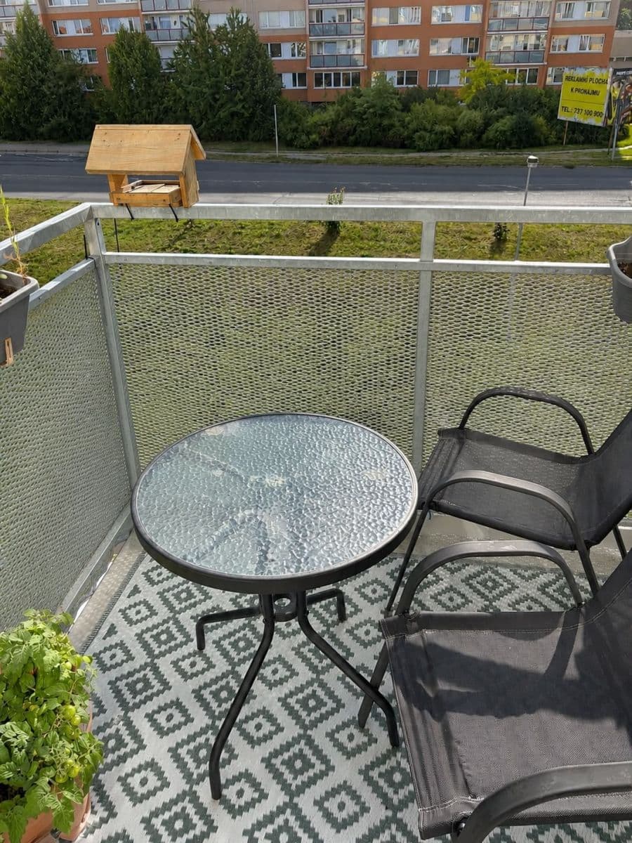 Pronájem bytu 2+kk 50 m², Jaroslava Holečka, Kladno, Středočeský kraj Pronájem bytu 2+kk 50 m², Jaroslava Holečka, Kladno, Středočeský kraj