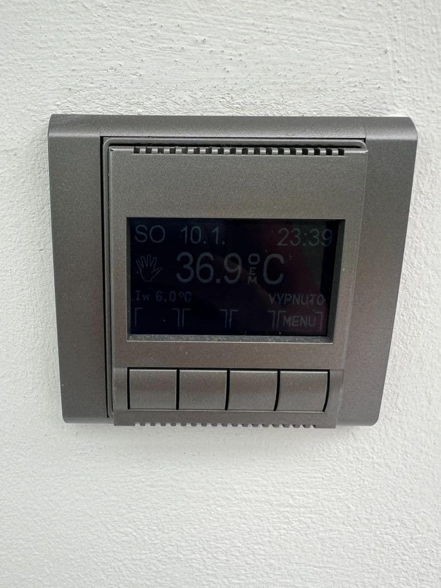 Pronájem bytu 2+kk 50 m², V Edenu, Mníšek pod Brdy, Středočeský kraj Pronájem bytu 2+kk 50 m², V Edenu, Mníšek pod Brdy, Středočeský kraj