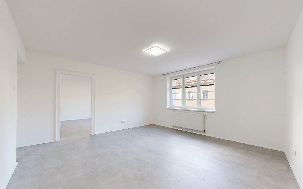 Pronájem bytu 3+1 105 m², Šlikova, Praha, Praha Pronájem bytu 3+1 105 m², Šlikova, Praha, Praha