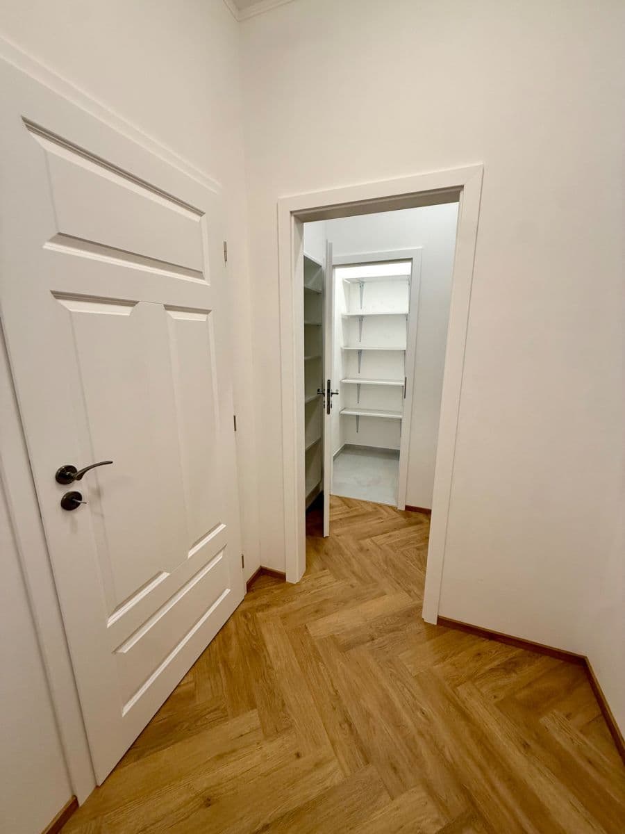 Pronájem bytu 3+kk 61 m², Žerotínova, Praha, Praha Pronájem bytu 3+kk 61 m², Žerotínova, Praha, Praha