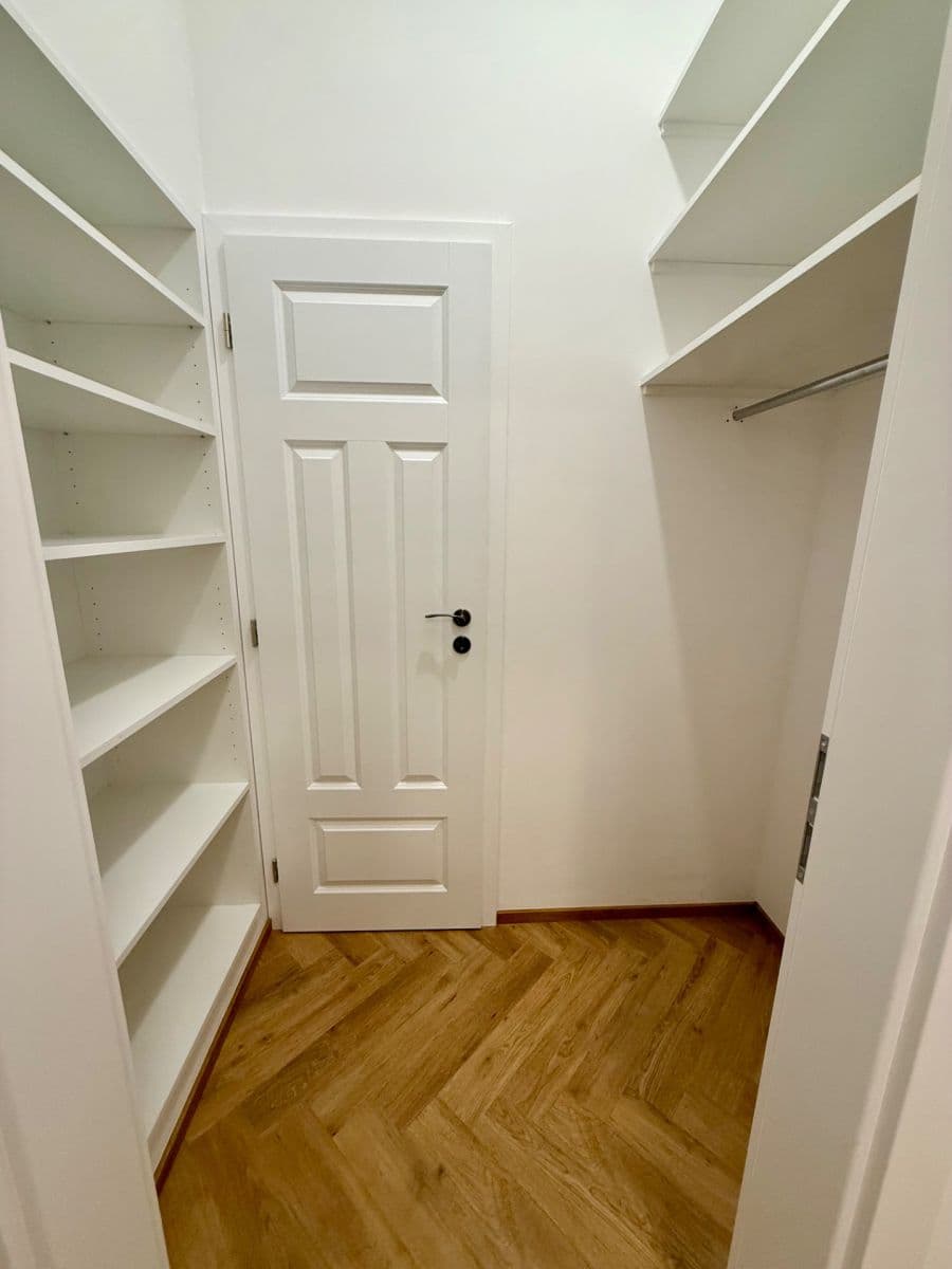 Pronájem bytu 3+kk 61 m², Žerotínova, Praha, Praha Pronájem bytu 3+kk 61 m², Žerotínova, Praha, Praha
