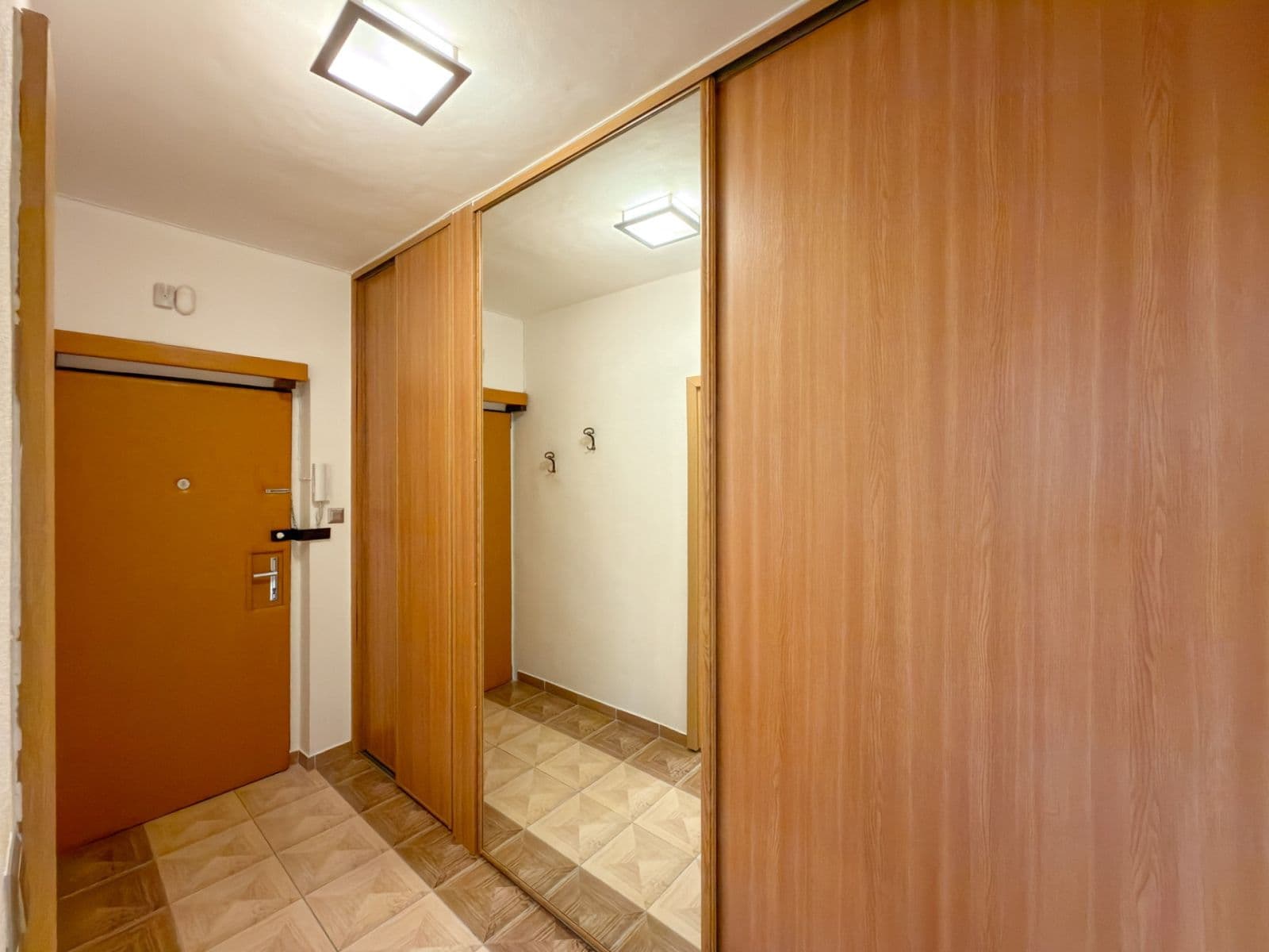 Pronájem bytu 2+1 51 m², Nad Alejí, Praha, Praha Pronájem bytu 2+1 51 m², Nad Alejí, Praha, Praha
